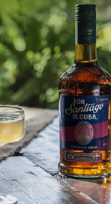 CORONA CUBANA RON SANTIAGO DE CUBA EXTRA AÑEJO 11 ANS D’ÂGE